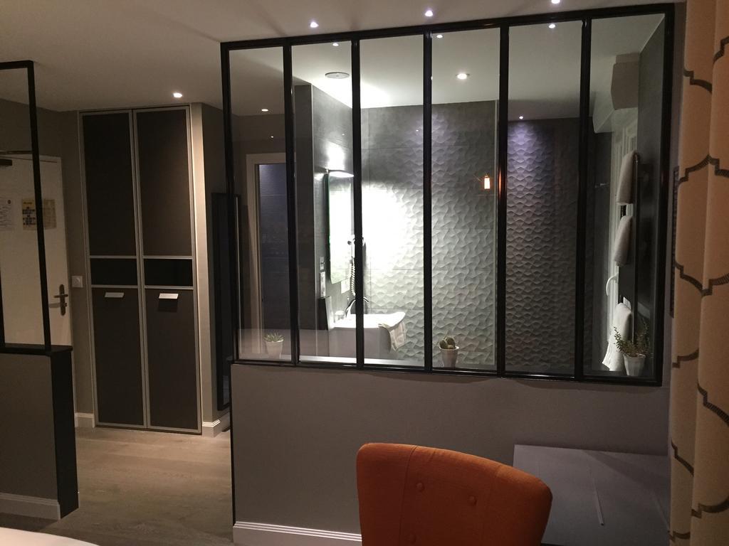 Le Privilege Châteaubourg エクステリア 写真